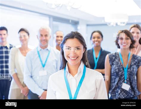 Business People Smiling 的图像结果