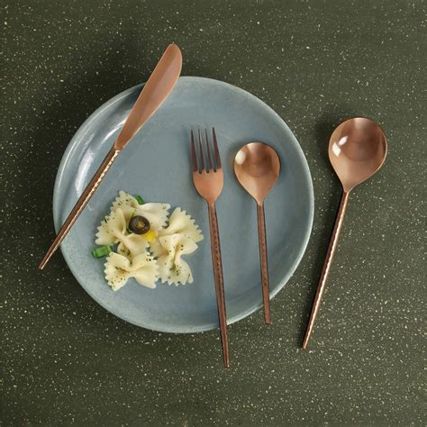 Buy Norah Rose Gold Hammered Cutlery Set of 4 Online - Ellementry ...