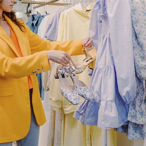 Image result for Poshmark Tutorial for Beginners