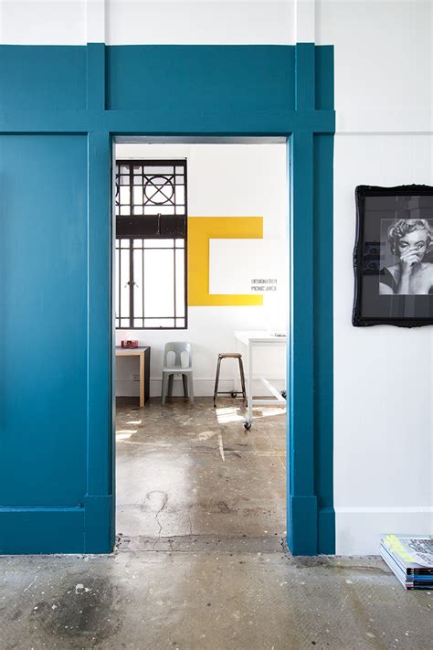 Red Commercial Complex 的图像结果