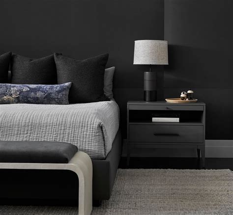master bedroom ideas with black furniture