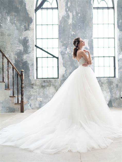 ウェディングドレス フリー画像 に対する画像結果