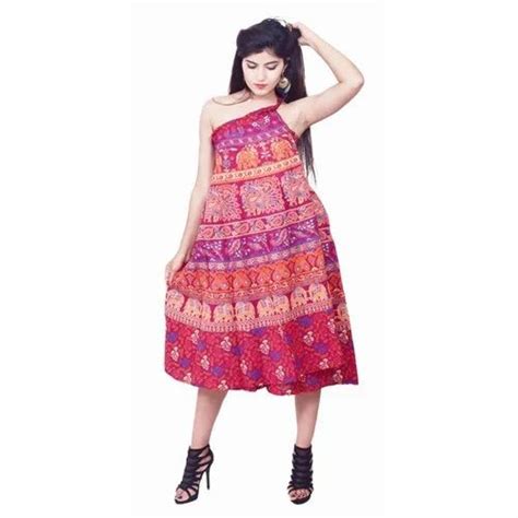 Manufacturer of Wholesaler of Sari Wrap Skirt & Reversible Sari Silk ...