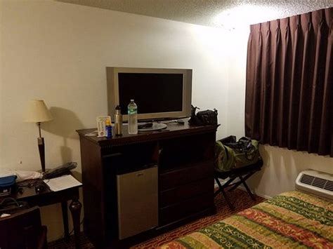 SEATAC CREST MOTOR INN - Hotel Reviews & Photos - Tripadvisor
