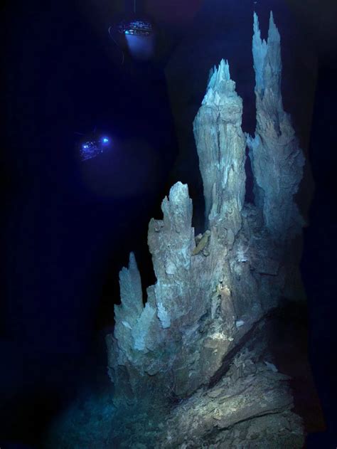 Ancient Lost City at the bottom of the ocean could hold the answers to ...