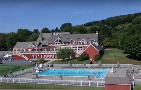 The Quechee Club • Vermont and New Hampshire Real Estate - Quechee ...