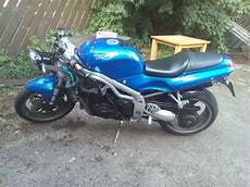 Triumph Daytona T595 Cafe Racer by Triumph Daytona T595 955i Speed Cafe Racer In Triumph Daytona T595 Cafe Racer