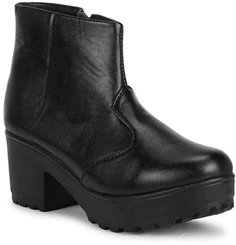 Channel Your Inner Diva In These Gorgeous Black Boots! | WhatsHot Delhi Ncr