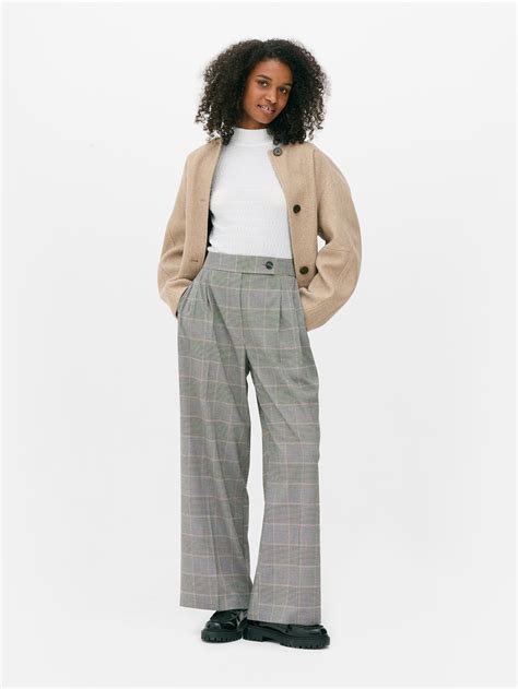Women's Black/White High-Waisted Check Pants | Primark