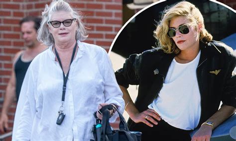 Kelly Mcgillis Weight Loss and Body Transformation Then and Now ...