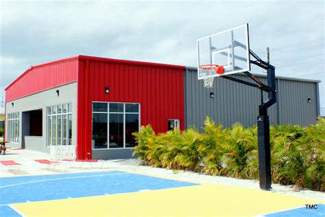 Gym Building 的图像结果