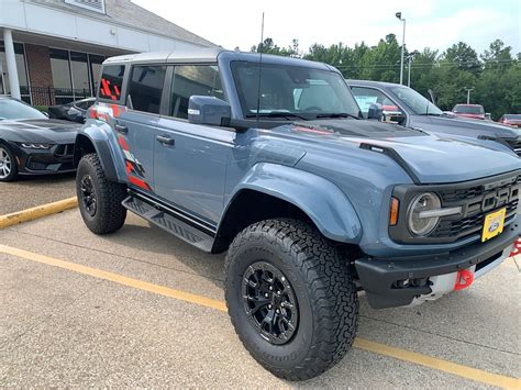 East Texas New Ford and Used Car Dealership - Tyler Ford