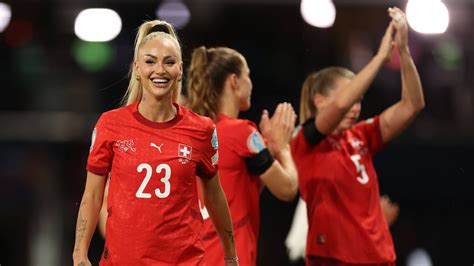 Euro féminin: Alisha Lehmann sait trouver les bons mots - Blick