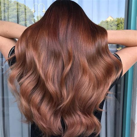37 Chestnut Brown Hair Colors You Gotta See Next (Photos)