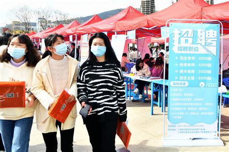报告：中国38城冬季平均招聘月薪上涨至8923元-侨报网
