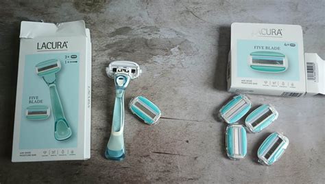 Lacura Five Blade Razor with Wide Moisture Bar + Razor Blade ...