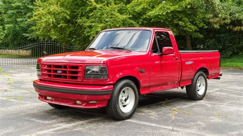 1994 Ford F-150 Svt Lightning VIN: 1FTDF15R0RLB07025 - CLASSIC.COM