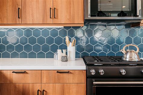 Adhesive Tile Mat Backsplash Review: Pros and Cons