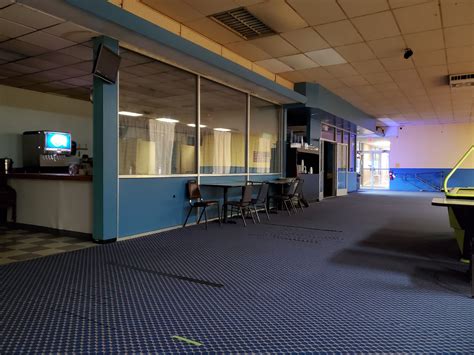 Grand Blanc Lanes - Bowling alley in Flint - Website