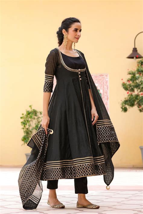 Falak Black Kalidaar Suit Set – Gillori