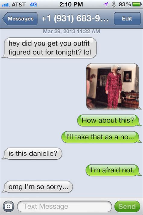Rezultat imagine pentru Awkward Text Message Fails