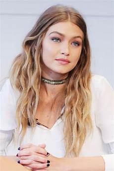 Hair Style Image 2017 by 6 New Hair Trends To In 2017 Gigi Hadid Hair Hair Hair Style Image 2017