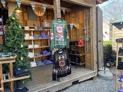 OMB Loso and Ballantyne Christmas market - WCCB Charlotte