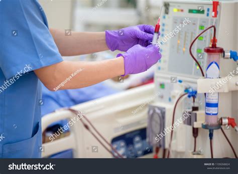 Specialist Doing Continuous Renal Replacement Therapy Stock Photo 1109268824 | Shutterstock