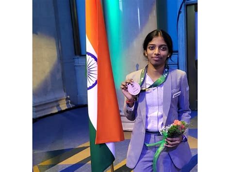 India's R Vaishali becomes country's third player to reach FIDE Women's ...