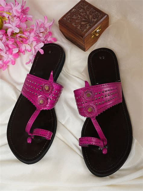 Pink kolhapuri
