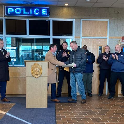 Officer Sean Murphy Retires From Weymouth Police Department After 20 ...