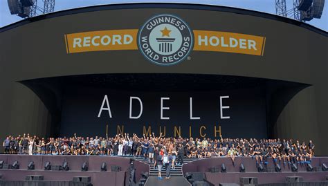 Adele's super concert in Munich sets many world records - News