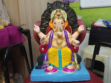 18″ Lalabaug cha raja_लालबागचा राजा – Gomay Ganpati