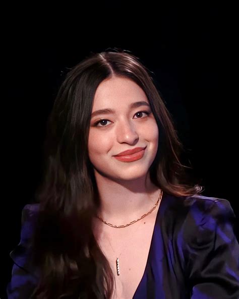 She has the perfect face and lips🥰 : r/MikeyMadison