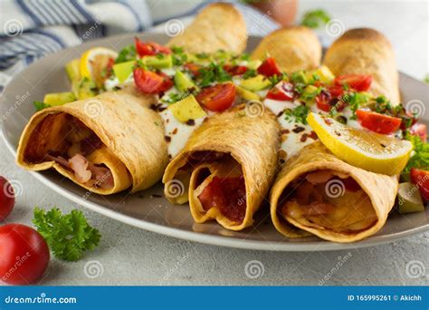 Low-Carb Keto Pizza Taquitos with Sugar-Free Pizza Sauce and Low-Carb ...