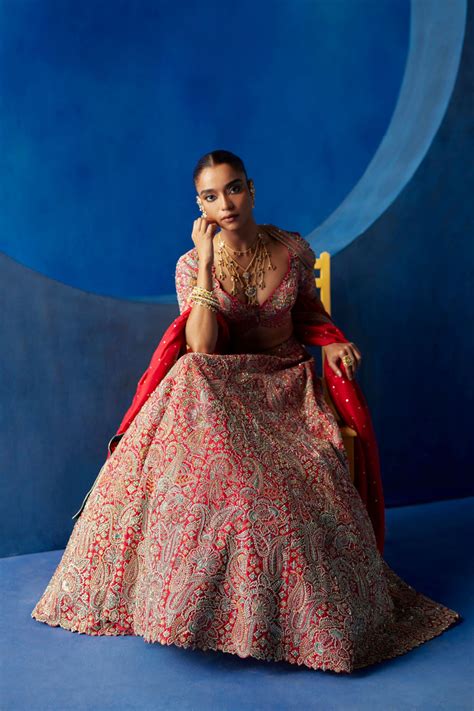 Ahvi Lehenga Set – Mrunalini Rao