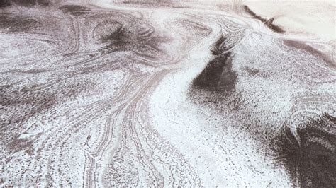 Step Into 'Winter Wonderland' On Mars With These Stunning Pictures ...