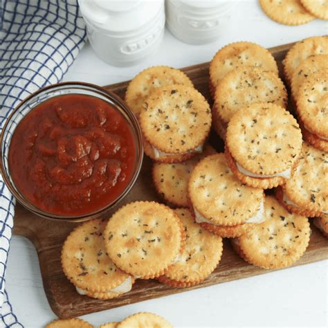 Air Fryer Ritz Cracker Sandwiches - Fork To Spoon