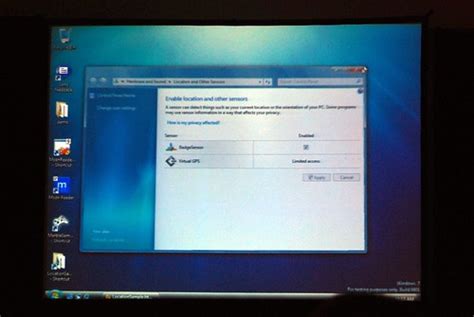 Windows 7 的贴心改进:修改显示策略使其适应强光 - Windows7之家，Win7之家