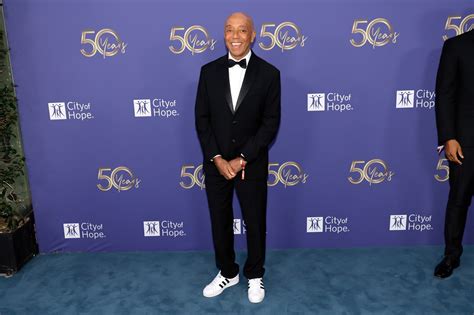 Russell Simmons Thanks Usher For Visit During Bali Vacation