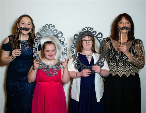 Night to Shine special-needs prom, sponsored by Tim Tebow Foundation ...