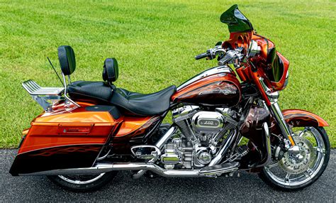 2012 Harley-Davidson® FLHXSE3 CVO® Street Glide® for Sale in Orlando ...