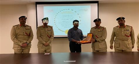 ईमानदारी हो तो ऐसी! दुबई में भारतीय ने लौटाये लिफ़्ट में मिले 2 करोड़ ...