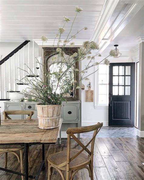 Interior Modern Victorian Farmhouse