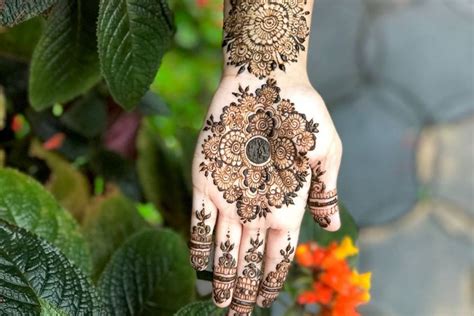 Insha Henna - Mehndi - Malappuram City - Weddingwire.in