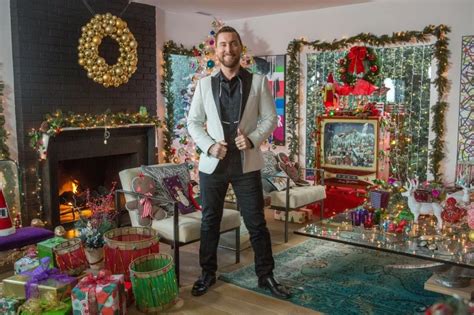 HGTV Celebrates Holiday-Decorating Obsession in 'Outrageous Holiday ...