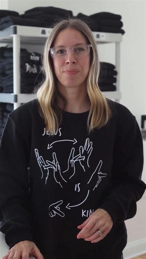 Connecting hearts with hands: Sharing the message of love in American ...