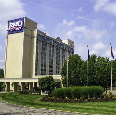 Robert Morris University New York at April Langdon blog