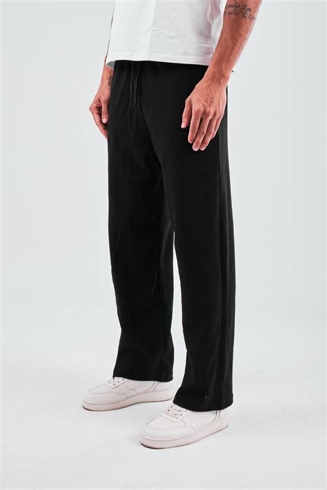 Straight Leg Pants for Men | Classic & Comfortable Fit – The Basic Look