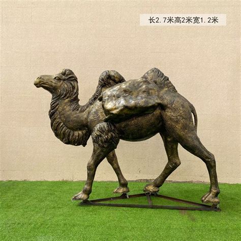 骆驼雕塑 玻璃钢骆驼雕像_园林及雕塑小品_第一枪